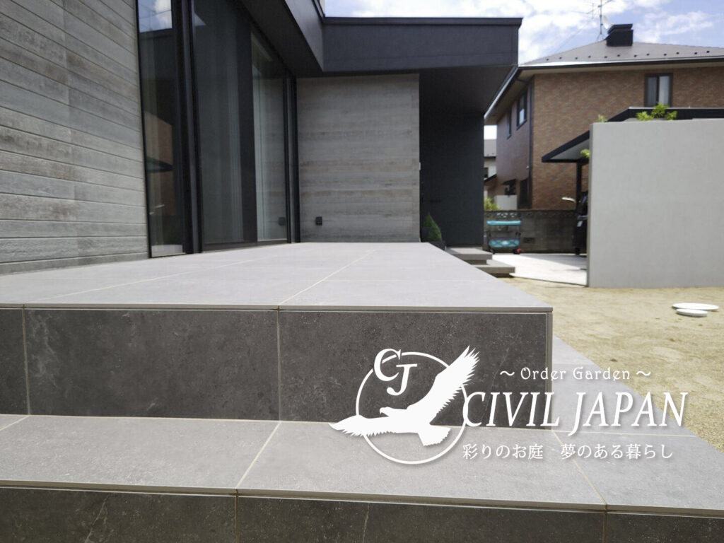 完成　タイルデッキ