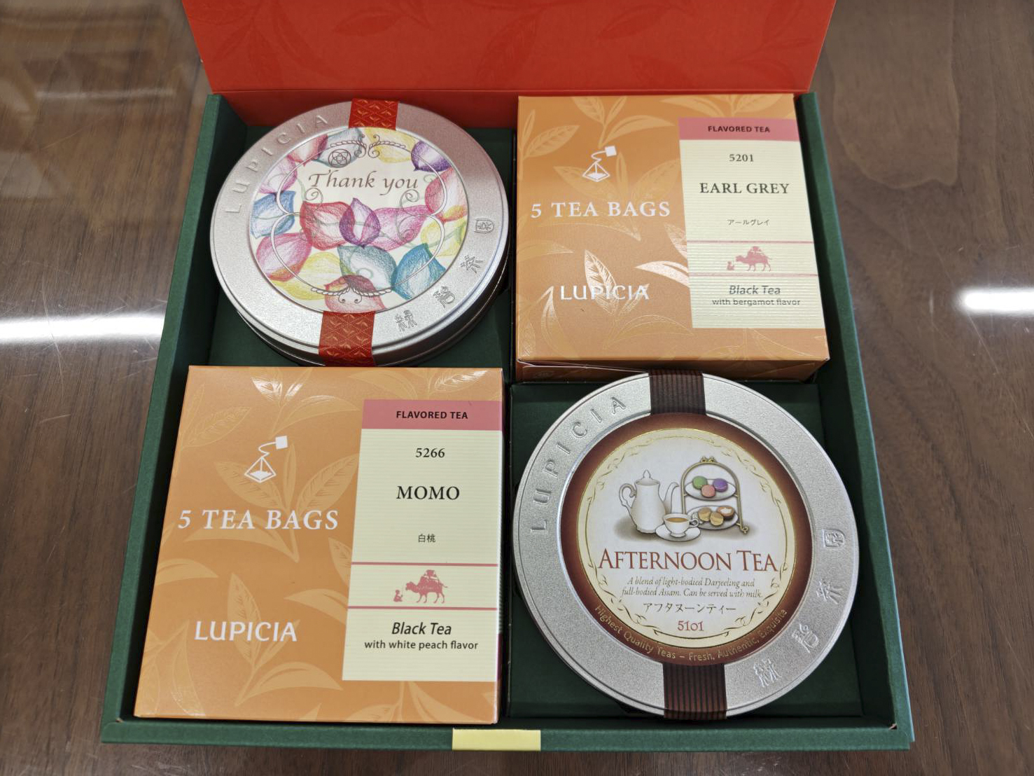 LUPICIA 紅茶4缶入りギフト